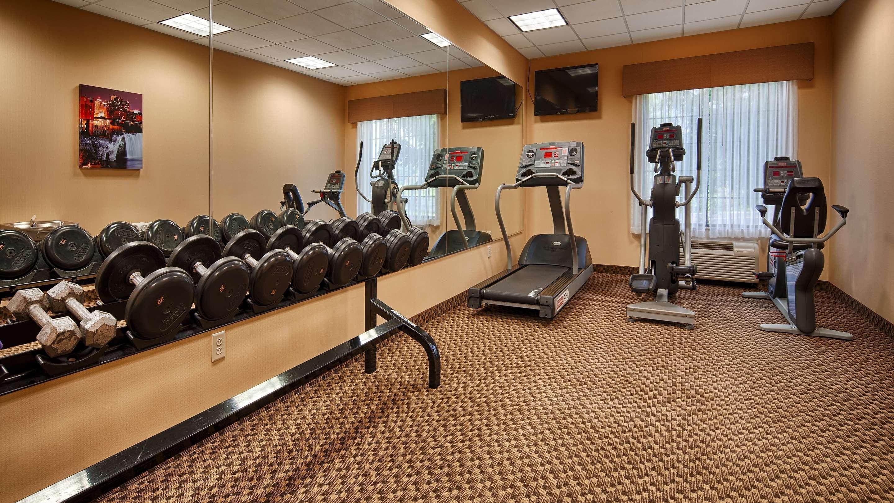 Best Western Plus Victor Inn & Suites Ngoại thất bức ảnh