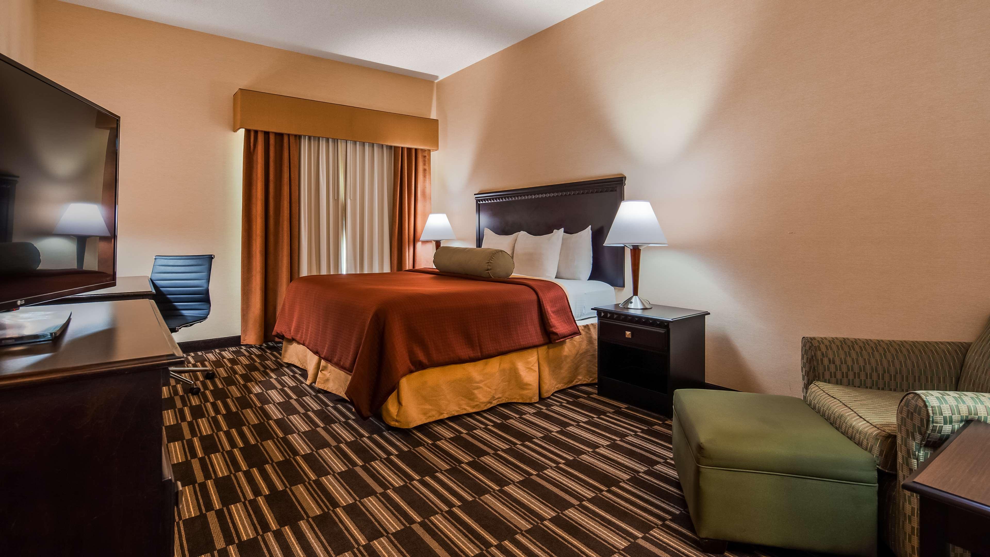 Best Western Plus Victor Inn & Suites Ngoại thất bức ảnh