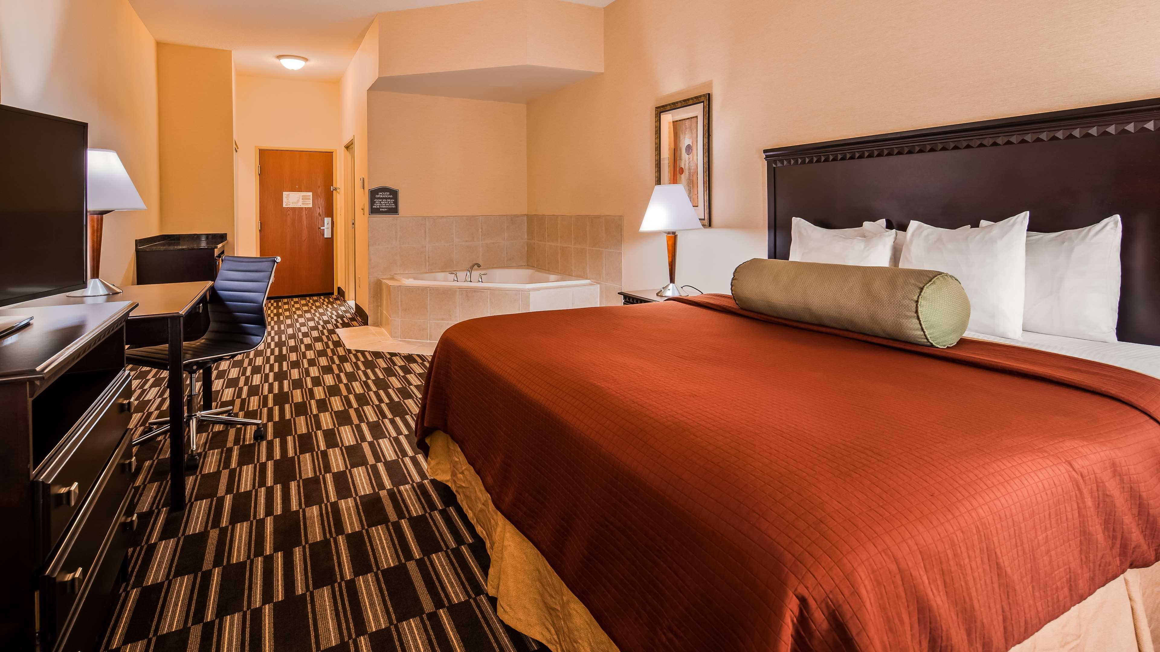 Best Western Plus Victor Inn & Suites Ngoại thất bức ảnh